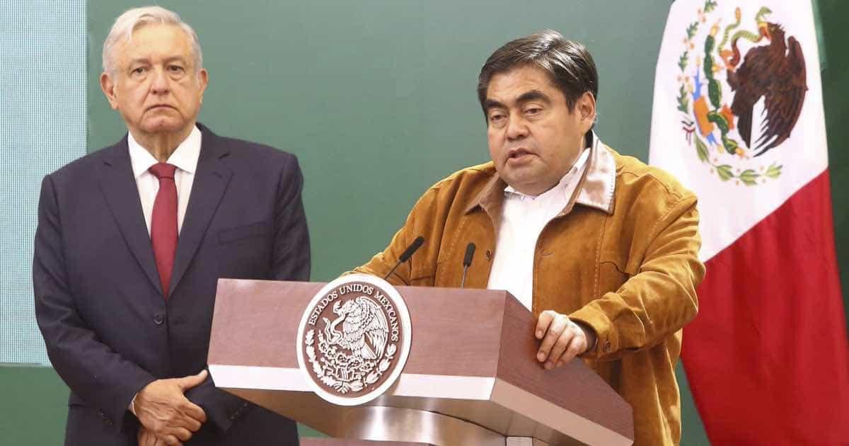 La última vez que Miguel Barbosa marchó con AMLO