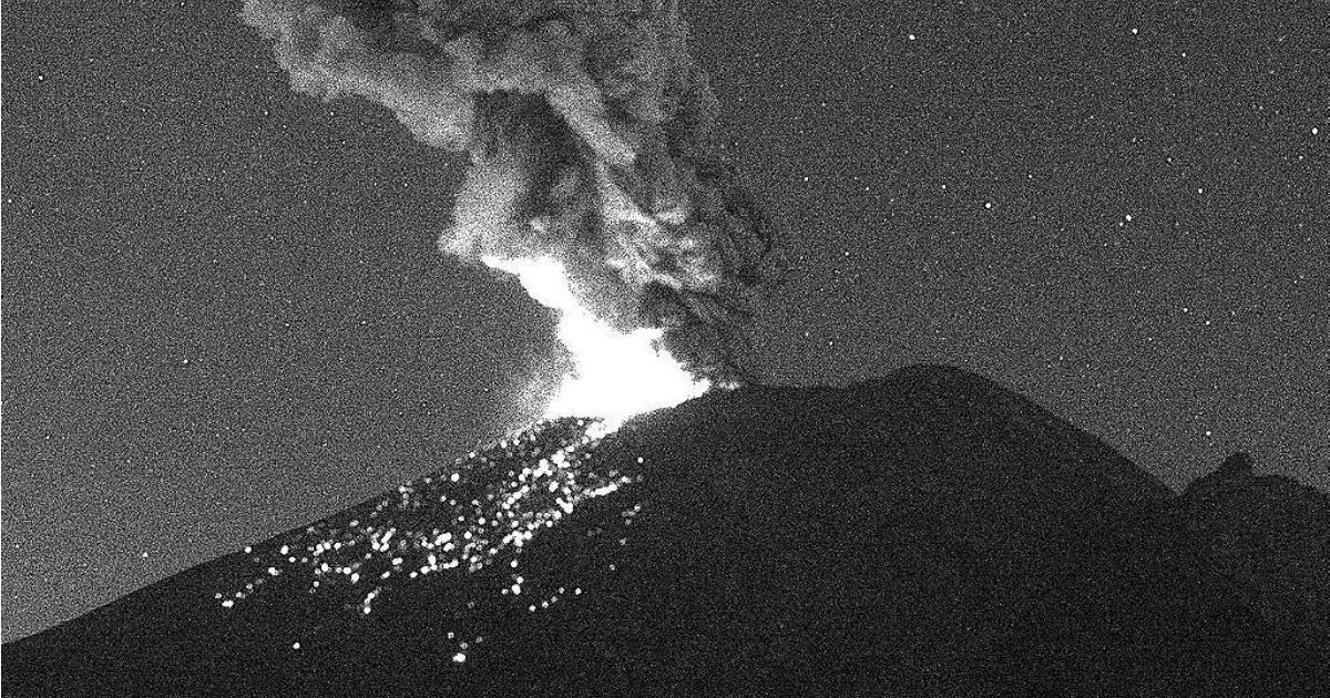 Popocatépetl registra erupción la noche de este sábado