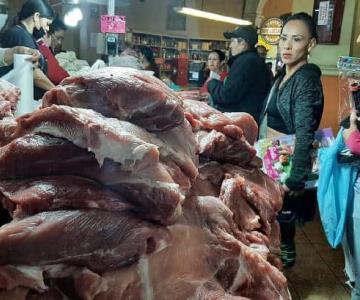Mercado Municipal Número 1 vuelve a lucir lleno en fiestas decembrinas