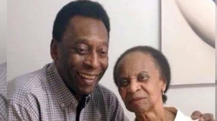 Madre de Pelé no sabe que su hijo murió