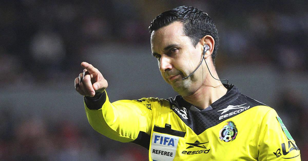 Los árbitros mexicanos que portarán Gafete internacional FIFA 2023