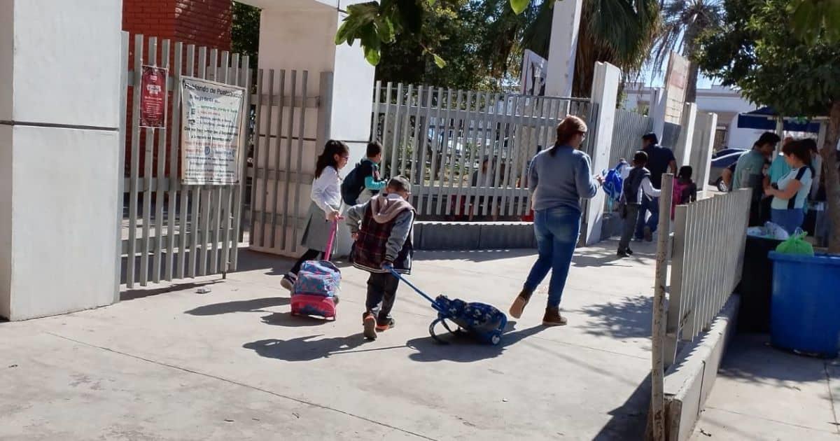 Alumnos navojoenses tienen un seguro regreso a clases