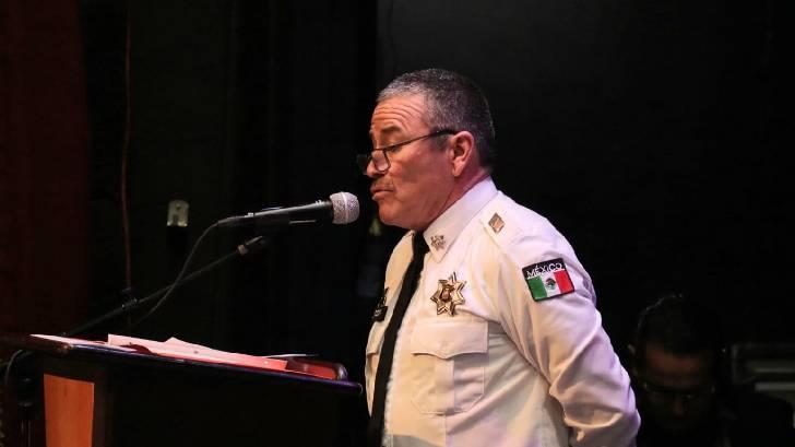 Francisco Cota deja la policía de Nogales  entre lágrimas y reconocimientos