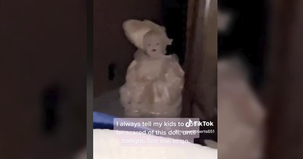 Muñeca poseída por su dueña aterra a usuarios en TikTok