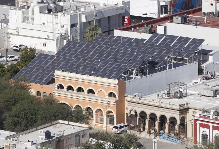 Alcalde planea crear un oasis de poder solar para impulsar competitividad