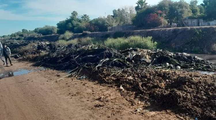 Paralizan obra de desazolve en el municipio de Huatabampo