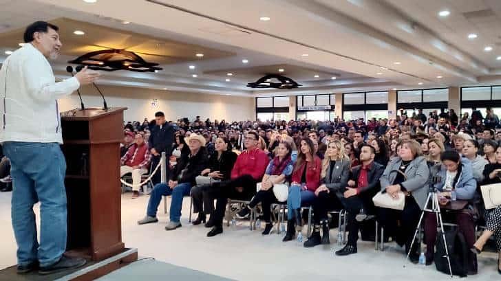 Diputado Fernández Noroña realiza asamblea en Sonora