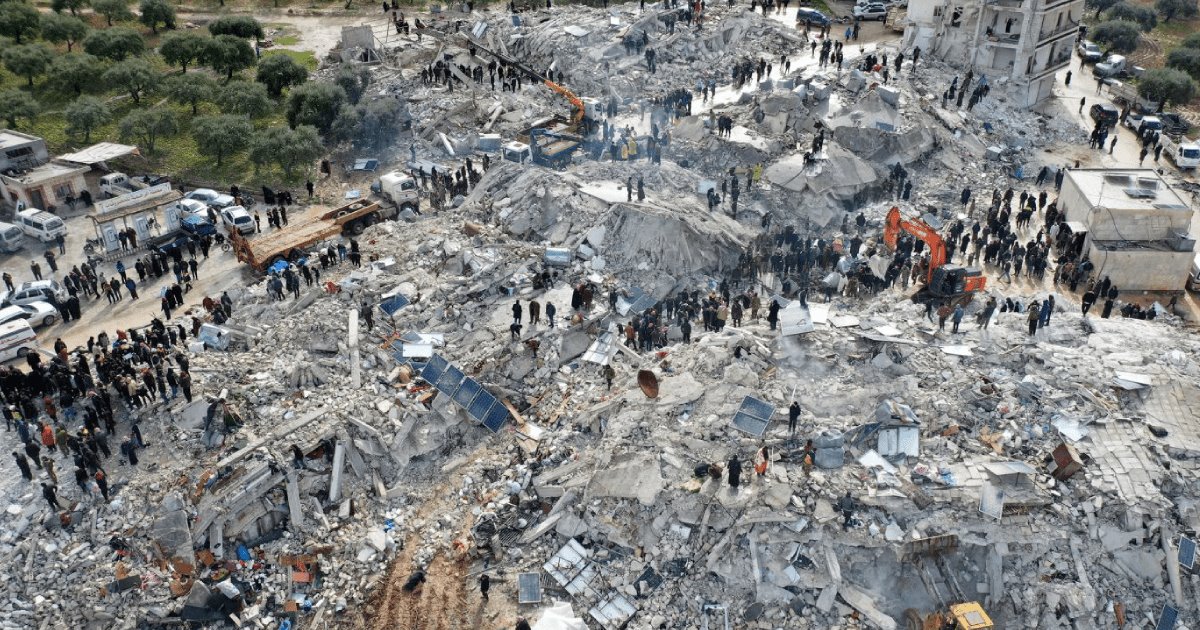 Turquía y Siria contabilizan ya más de 3,500 muertos por terremoto