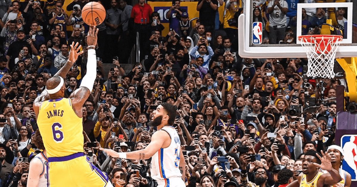 King James: LeBron es el máximo anotador de la NBA
