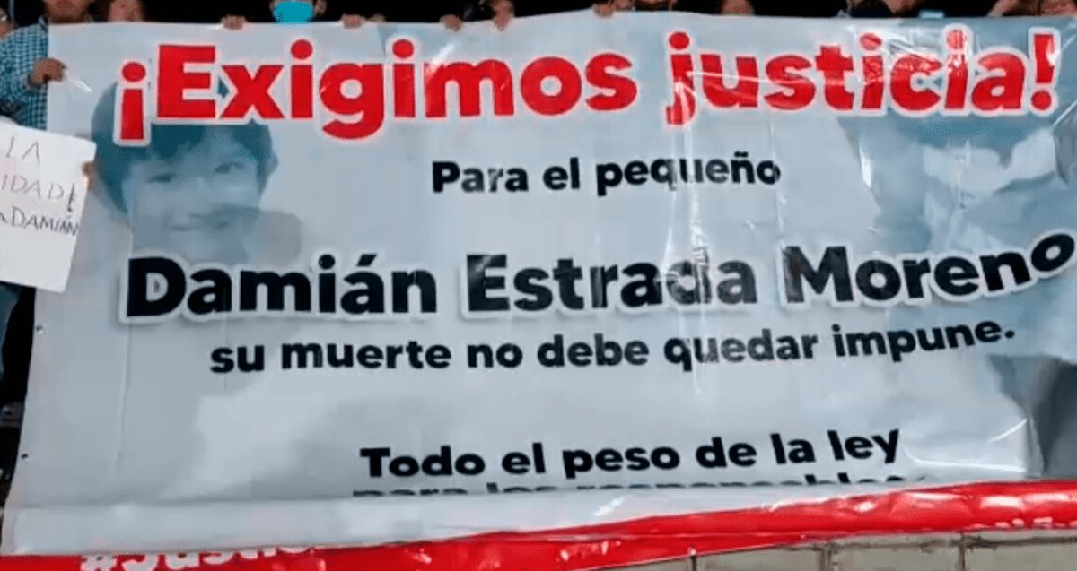 Exigen justicia por la muerte de Damián, niño ahogado en guardería