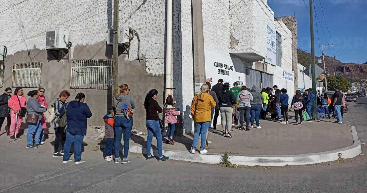 Entregan uniformes para preescolar en Guaymas y Empalme