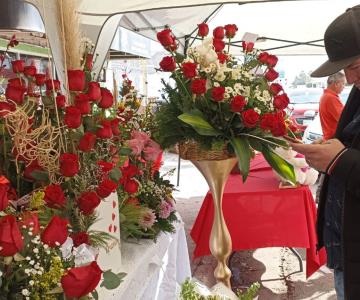 El amor revive las ventas en comercios del centro de Navojoa