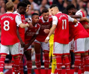 Arsenal se apodera de la cima en la Premiere League