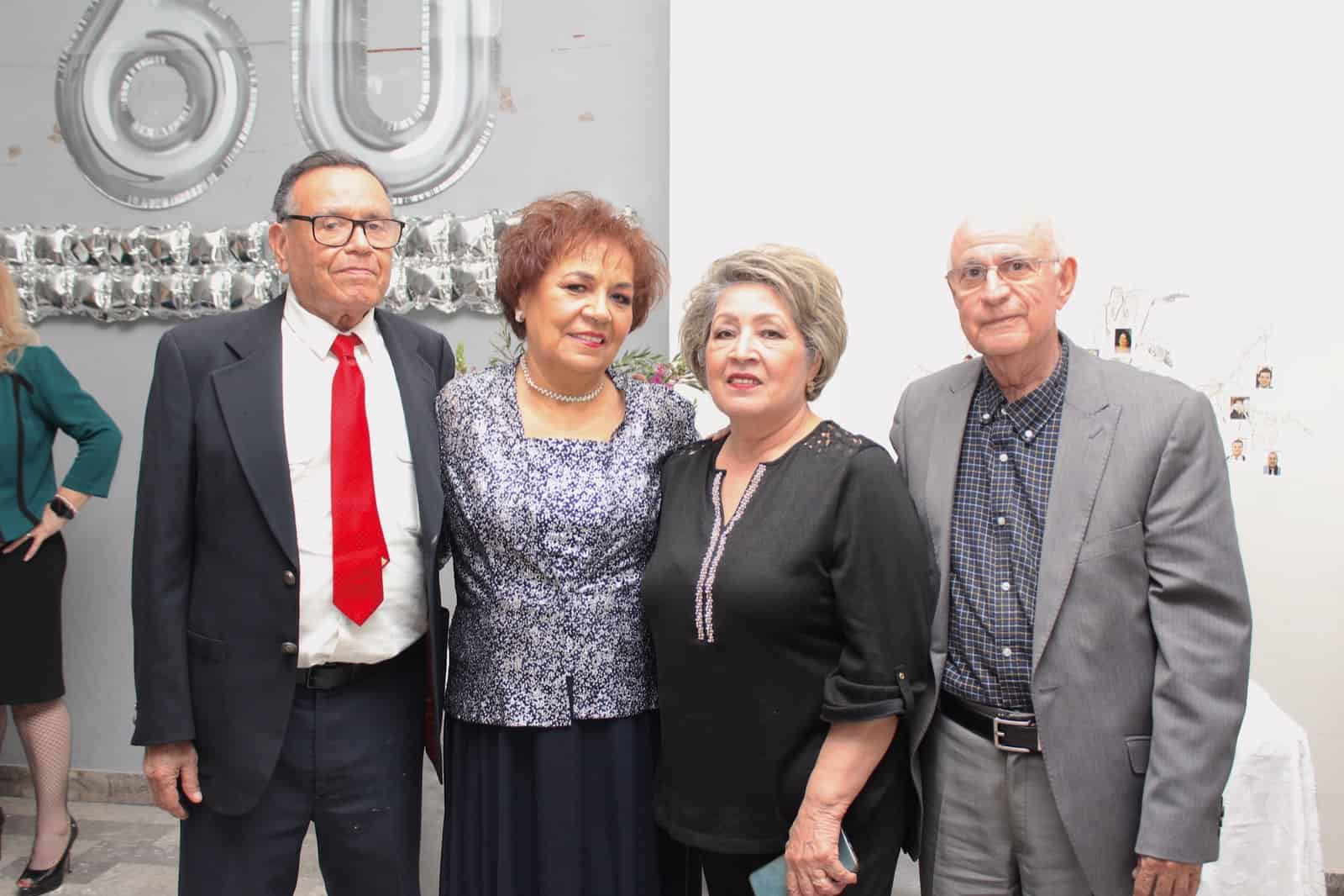 Celebran Laura Elena y José sus Bodas de Diamante