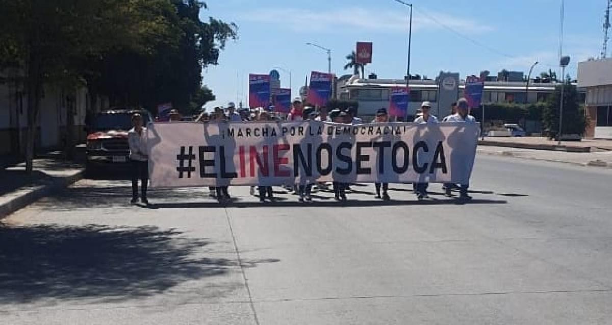 Ciudadanos de Navojoa se unen a la defensa del INE