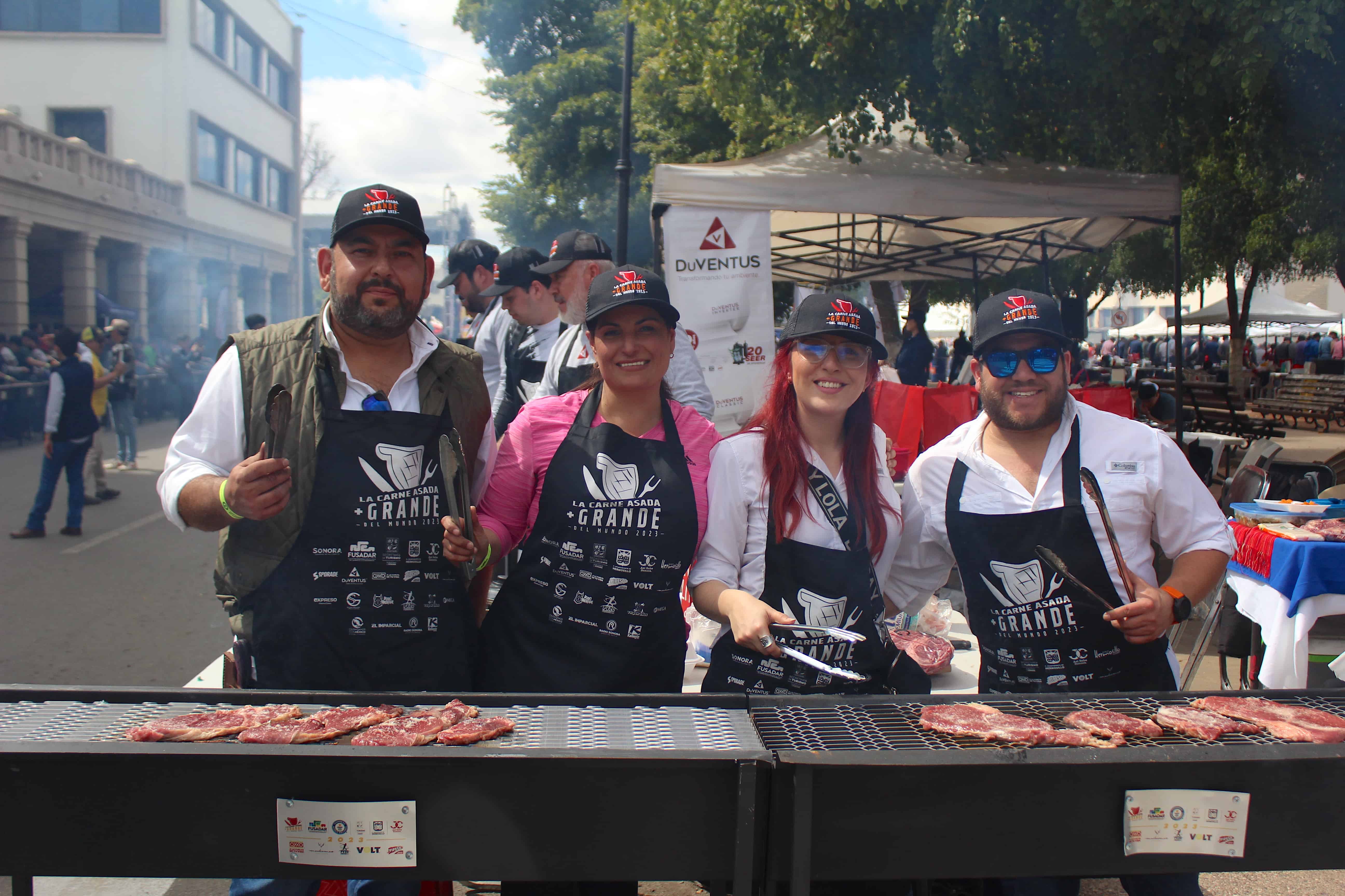 Así se vivió la carne asada más grande del mundo