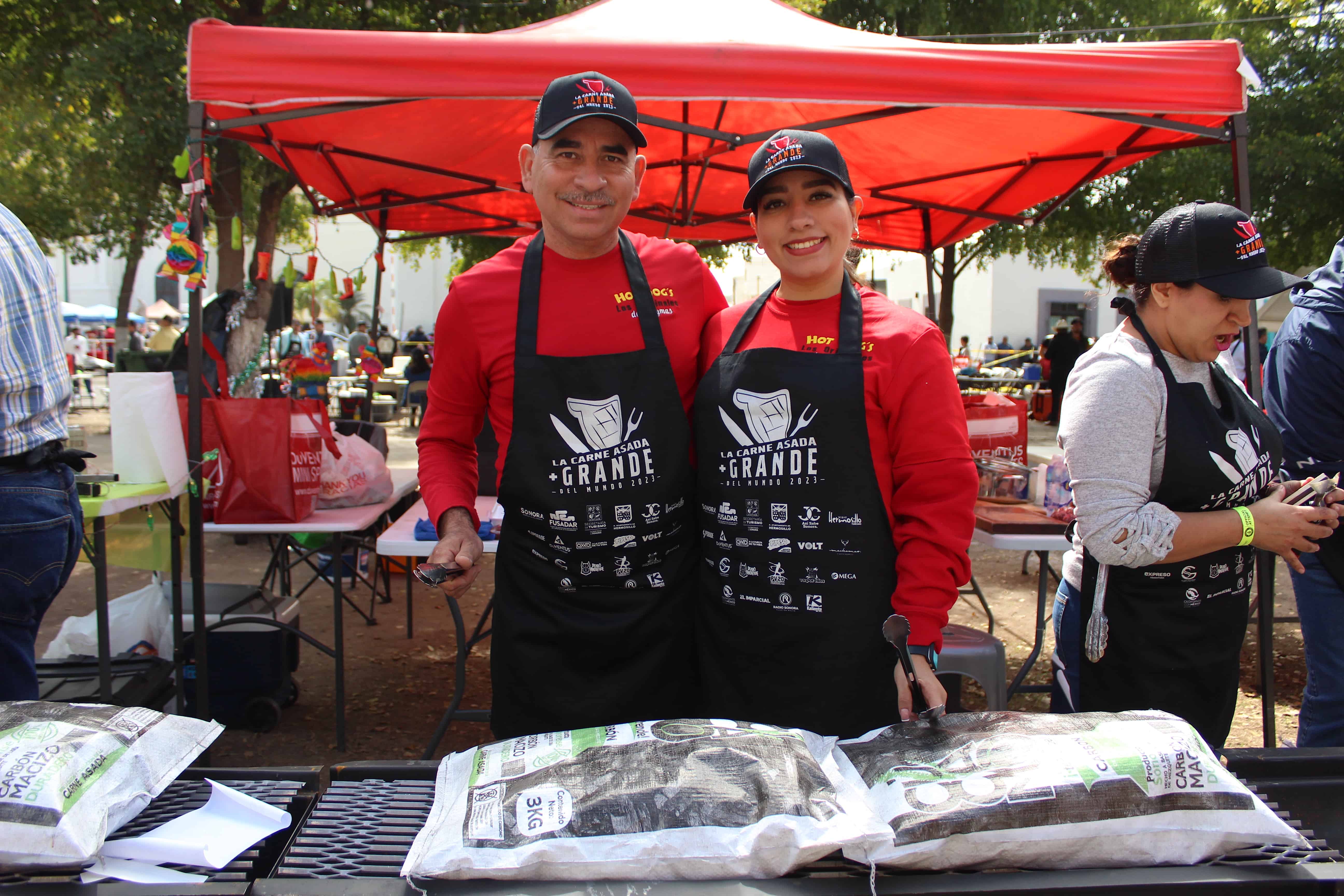 Así se vivió la carne asada más grande del mundo