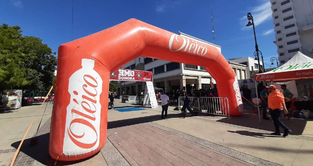 Corren medio maratón en Hermosillo