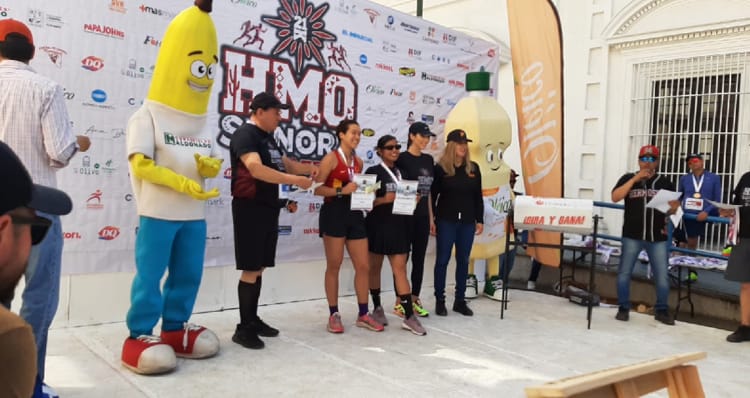 Corren medio maratón en Hermosillo
