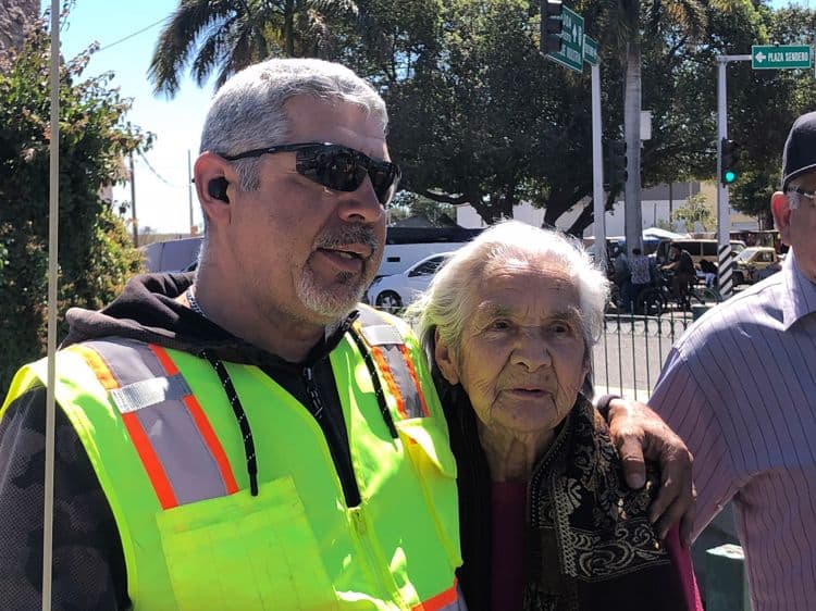 Rosario viaja en su Yaquibicla miles de kilómetros para llegar a Cajeme