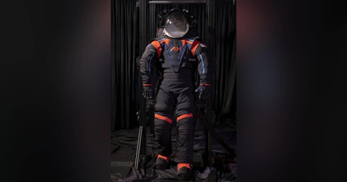 Diseñan nuevo traje espacial para próximo viaje a la Luna en 2025