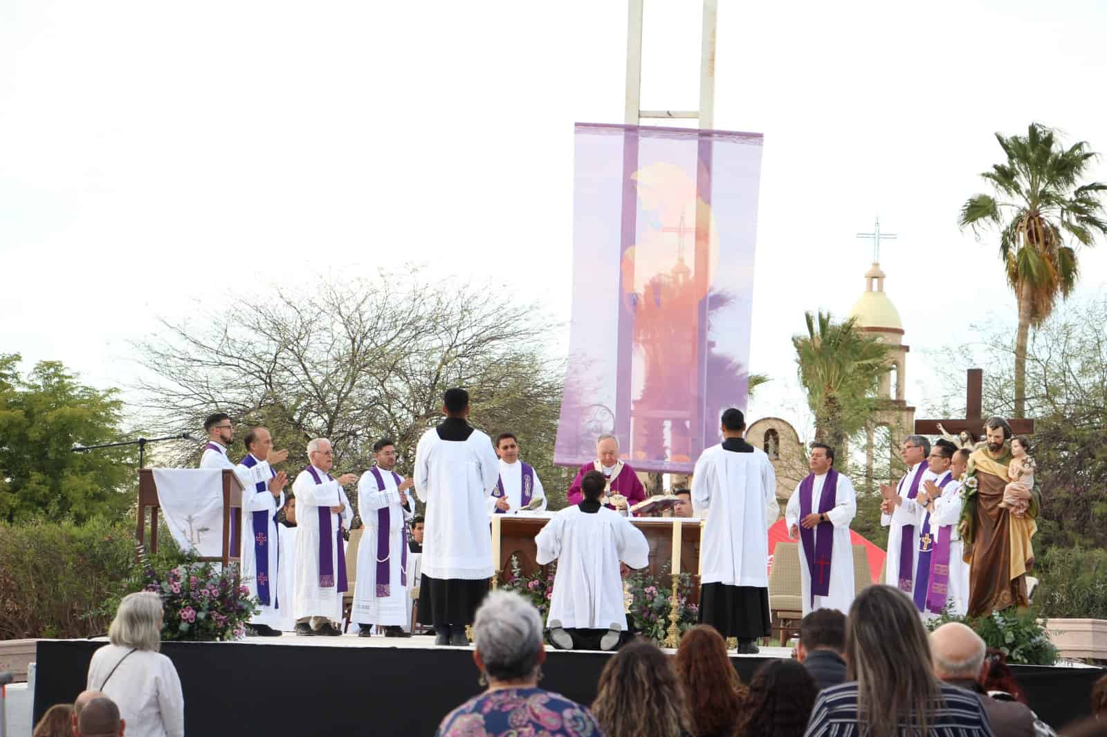 Clausuran con misa las Fiestas del Seminario