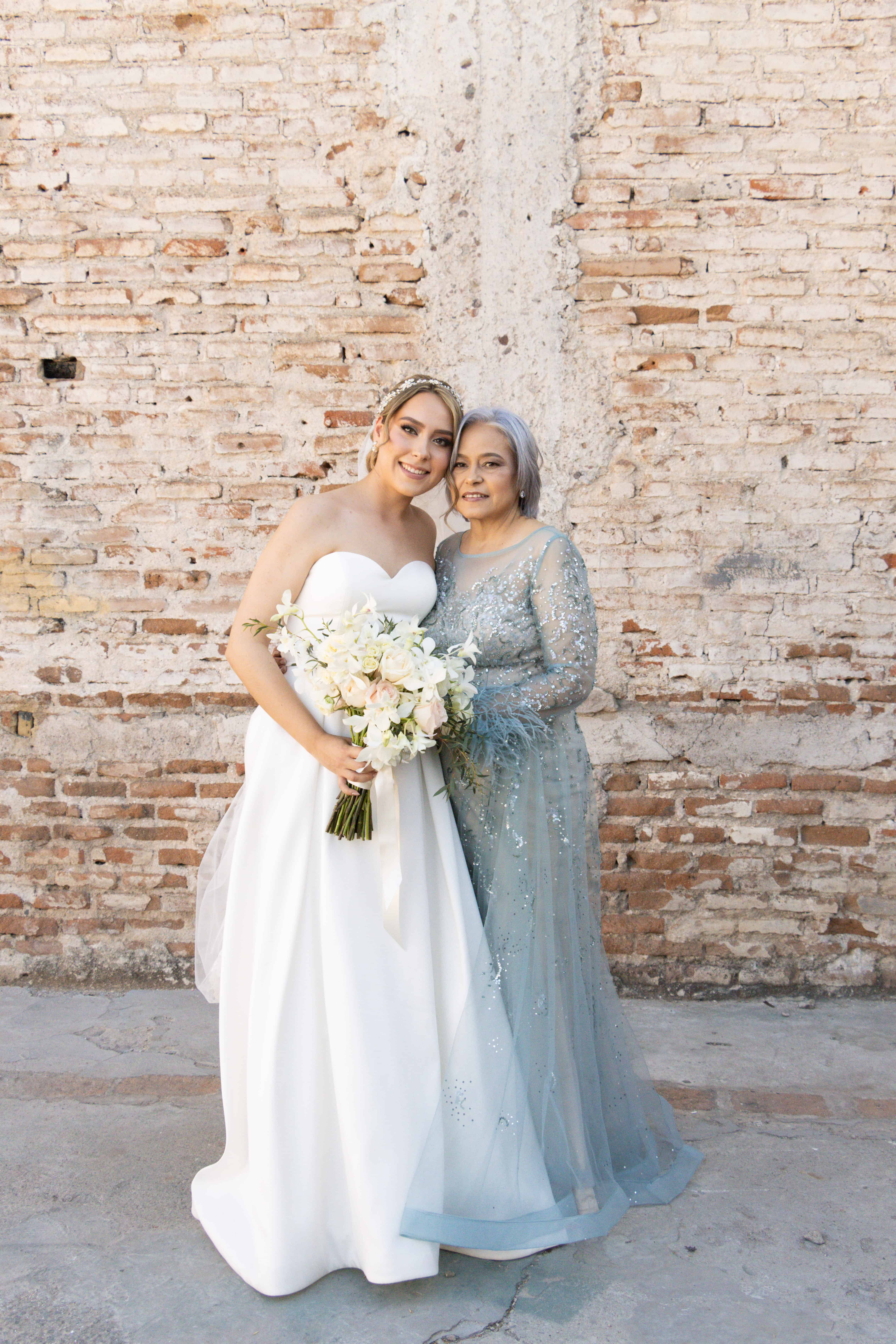 Alejandra y Alejandro inician una vida juntos llenos de felicidad