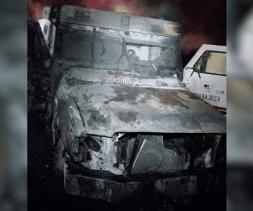 Transporte de valores se incendia en carretera Navojoa-Huatabampo