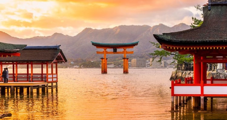 Japón atrae a turistas con oferta cultural y tecnológica