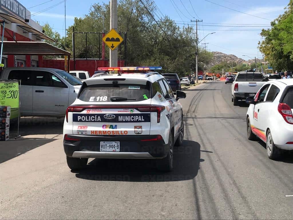 Reportan la muerte de 3 personas en el Tianguis del Palo Verde