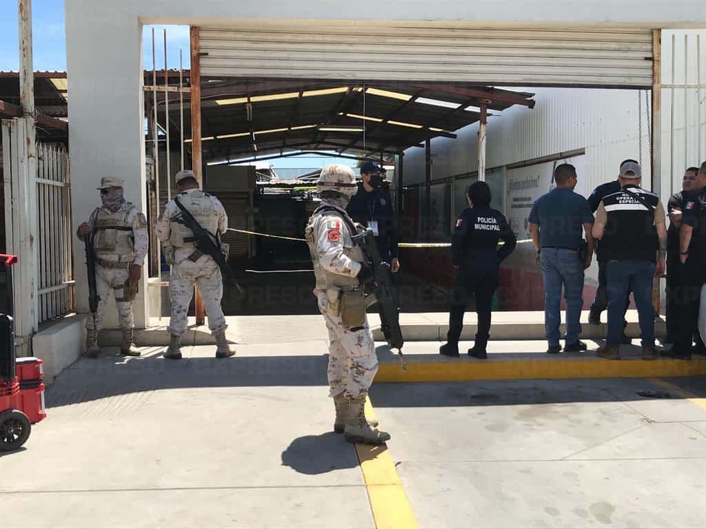 Reportan la muerte de 3 personas en el Tianguis del Palo Verde