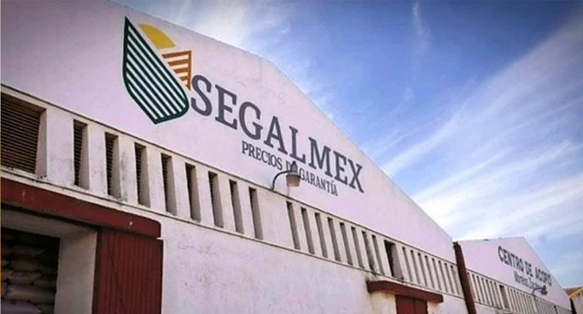 Dan prisión preventiva a ex funcionarios de Segalmex