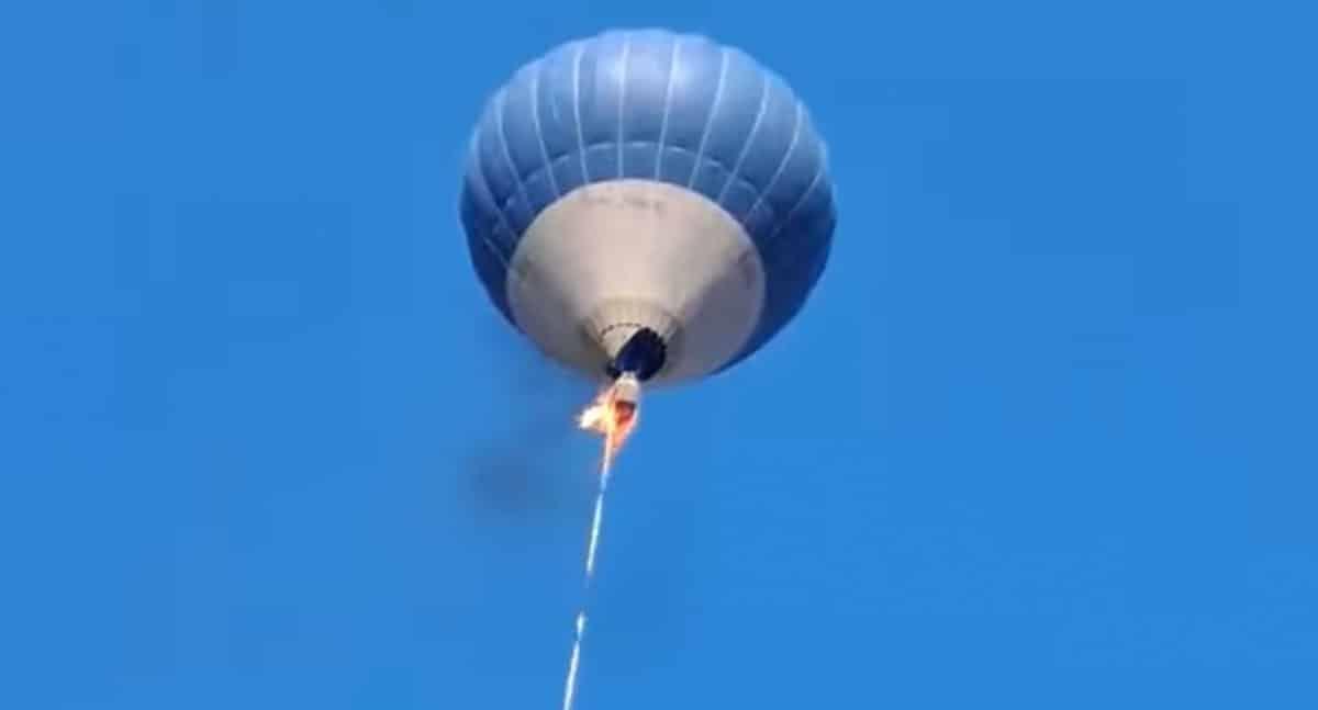 Menor que cayó de globo aerostático en Teotihuacán es dado de alta