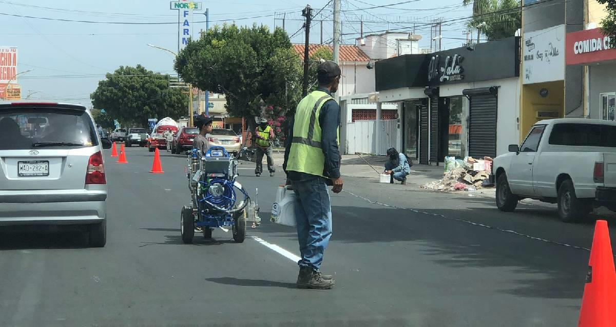 Autoridades de Obregón adquieren dos máquinas para reparación de vialidades