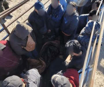 Polleros abandonan a diario a migrantes; rescatan a 300 el fin de semana