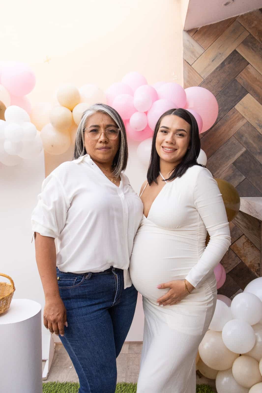 Fiesta prenatal para Allison Solano