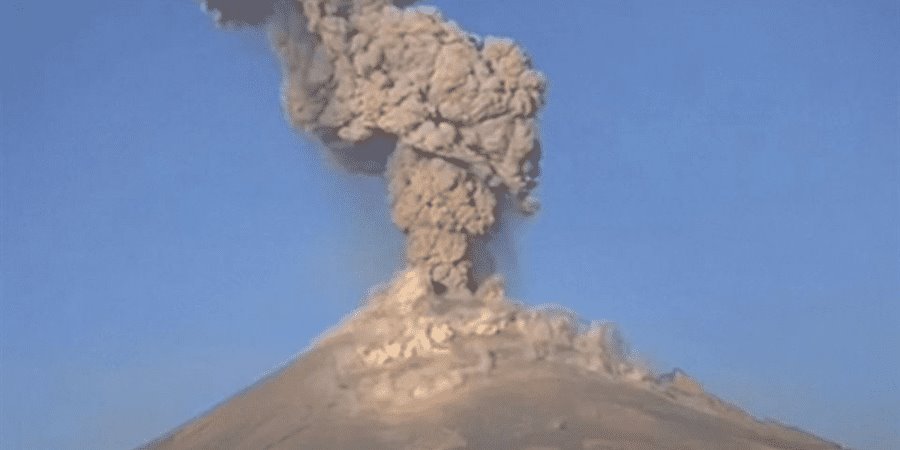 Video | Volcán Popocatépetl amanece con explosiones y con fase 2 amarilla