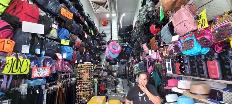 Competencia desleal pega a comerciantes del centro de Hermosillo
