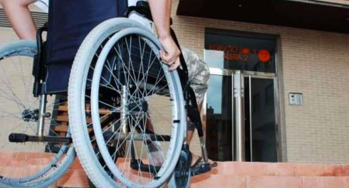 Personas con discapacidad enfrentan rezagos en servicios financieros
