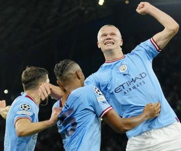 Manchester City gana tercera Premier League consecutiva