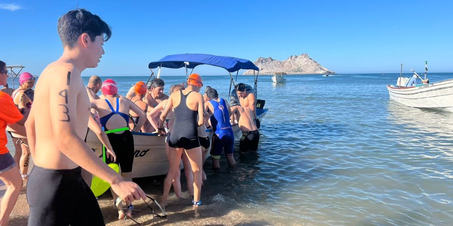 Se lleva a cabo la 16va. edición del Cruce de la Bahía Alcatraz