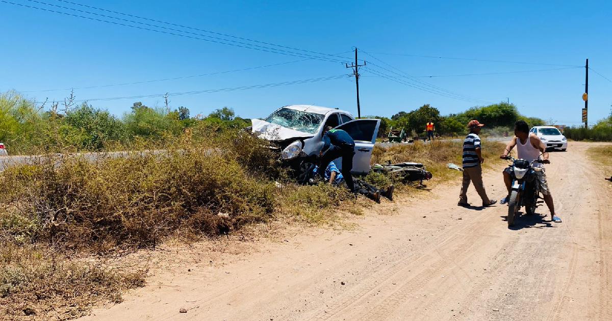 Choque por alcance en la Huatabampo-Yavaros deja una persona lesionada