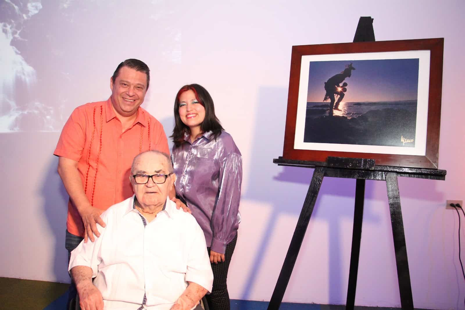 Rinden homenaje a Memo Moreno