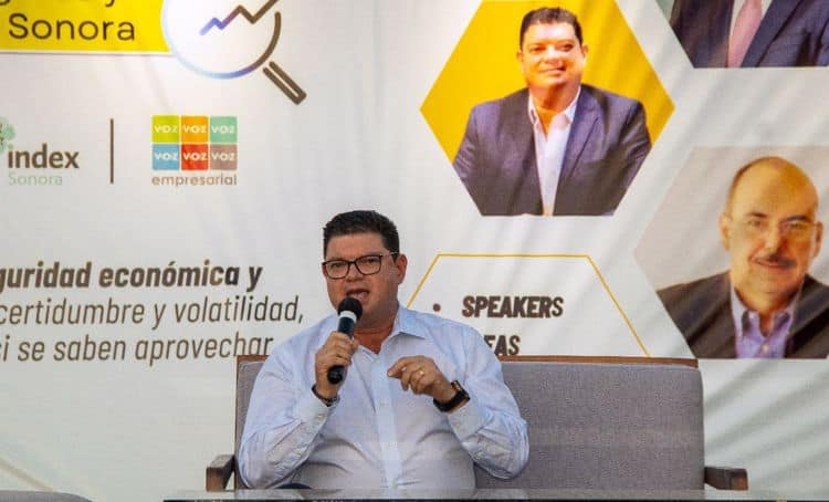 Realizan con éxito tercera charla ¡Nearshoring voltea a ver tu empresa!