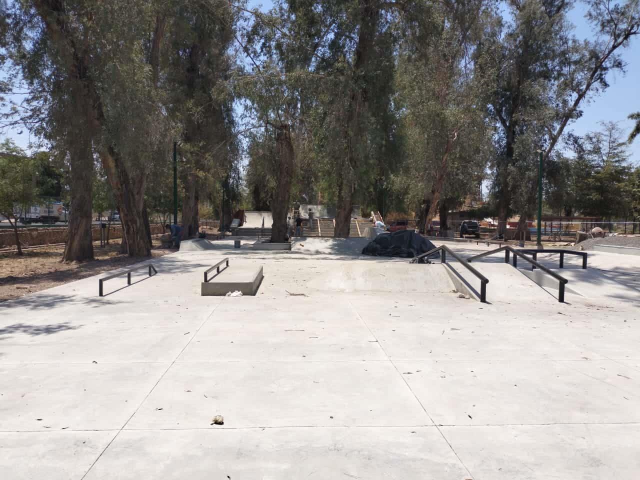 Ya casi está lista la nueva pista de patinaje del Parque Infantil Ostimuri