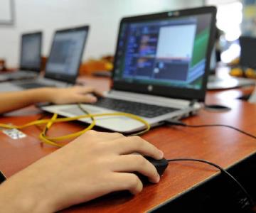 Gobierno de Sonora y CFE buscan conexión a internet en todo el estado