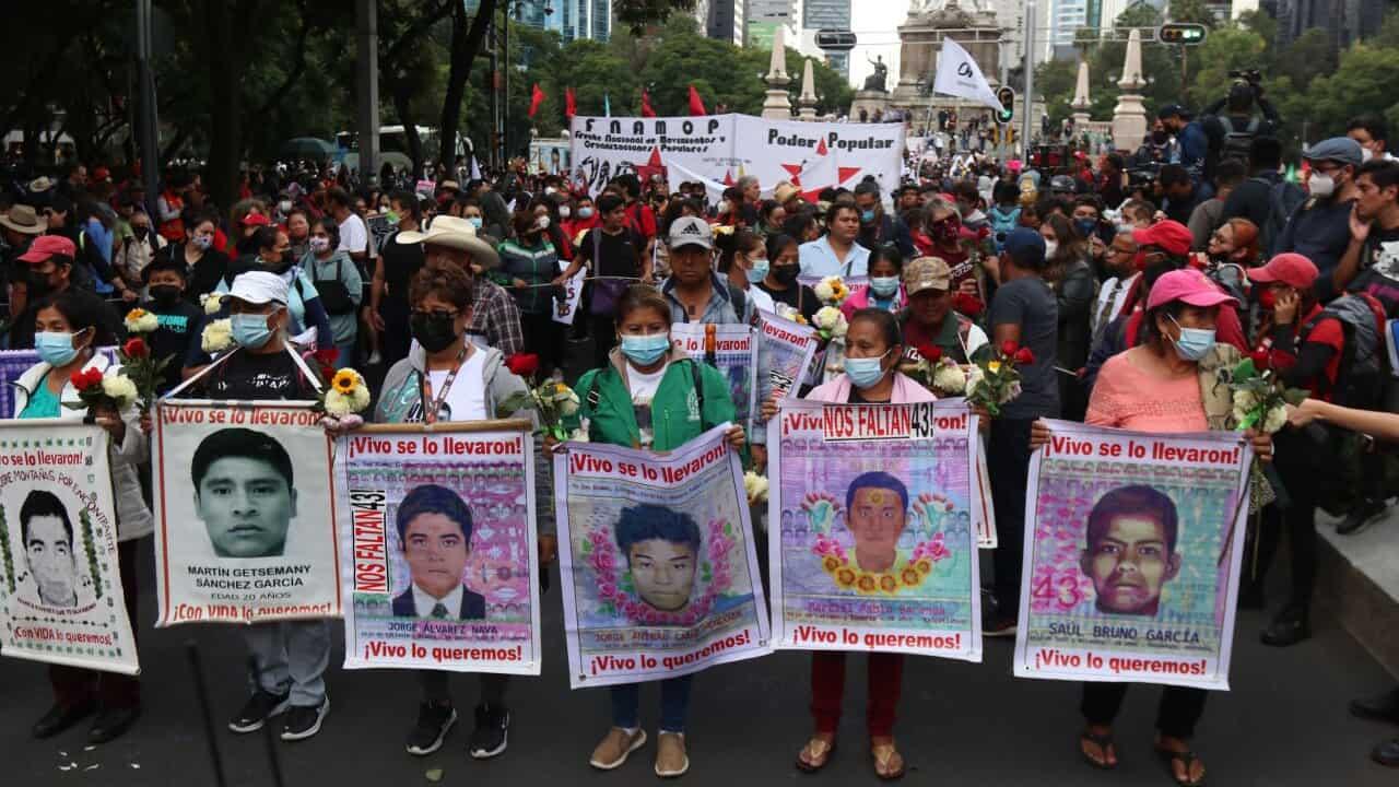 FGR obtiene 16 órdenes de aprehensión contra militares por caso Ayotzinapa