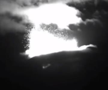 Se registra explosión del Popocatépetl la madrugada de este jueves