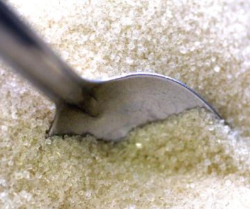 Cae 15 por ciento producción de azúcar en México