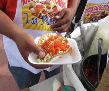 La historia de los tacos de perro de Nogales